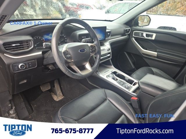 2022 Ford Explorer XLT photo 3