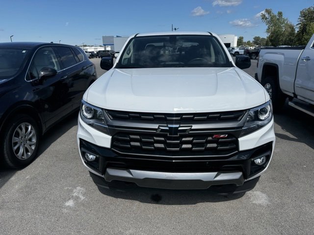 2022 Chevrolet Colorado Z71 photo 2
