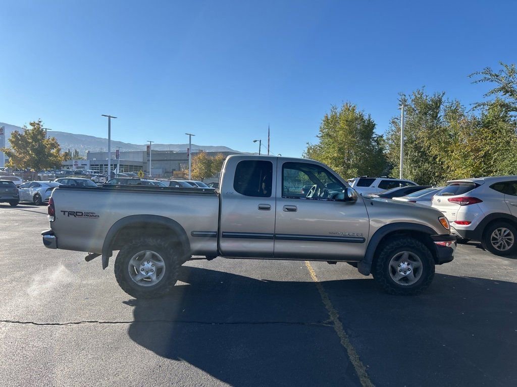 2002 Toyota Tundra SR5 photo 2