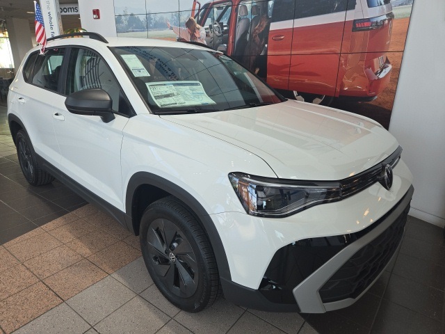 2025 Volkswagen Taos S photo 2