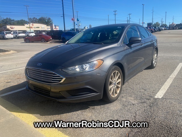 Used 2017 Ford Fusion SE with VIN 3FA6P0HD4HR365540 for sale in Warner Robins, GA