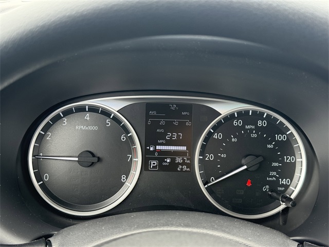 2025 Nissan Kicks Play S photo 13