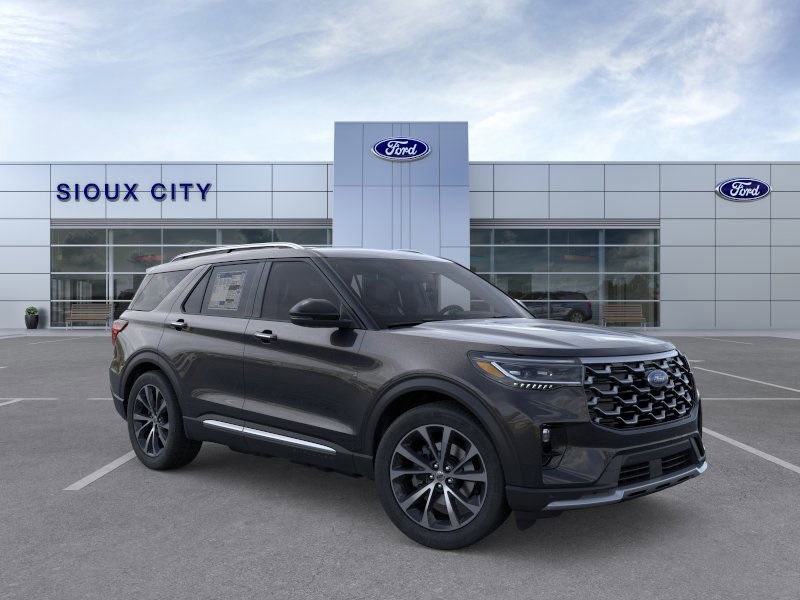 2025 Ford Explorer Platinum photo 6