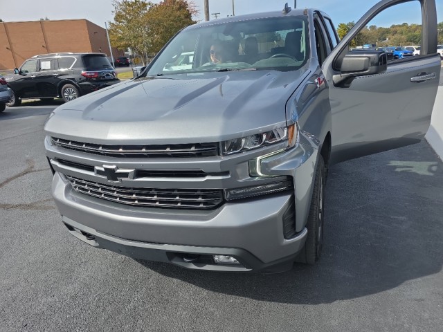 Pre-Owned 2021 Chevrolet Silverado 1500 RST Crew Cab in Clinton