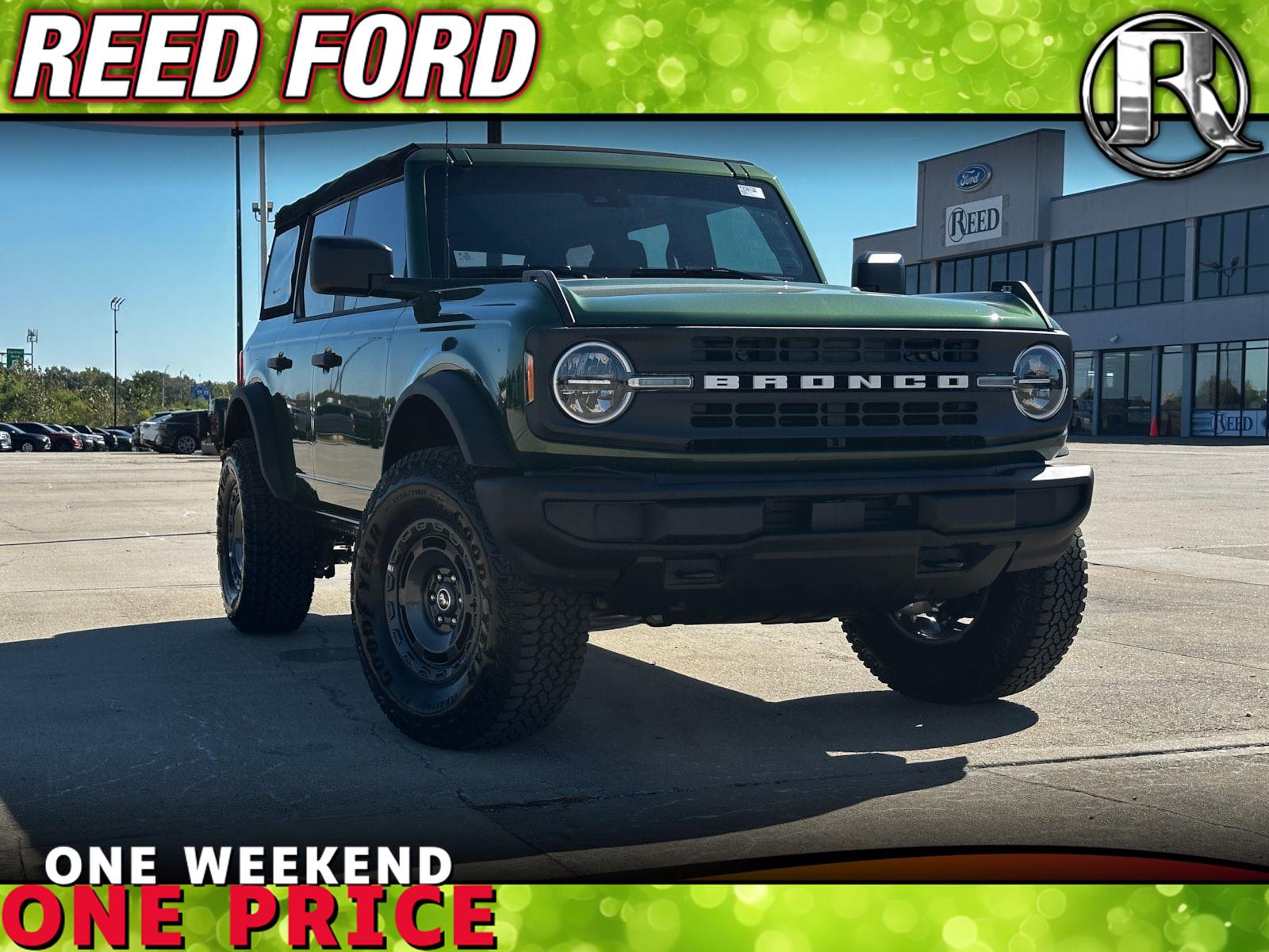 2025 Ford Bronco 4-Door Base's photo