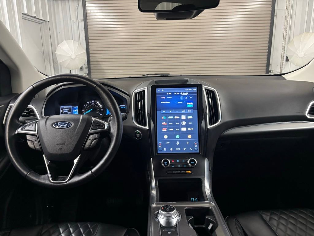 2024 Ford Edge Titanium photo 26