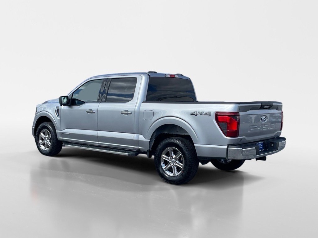 2024 Ford F-150 XLT photo 3