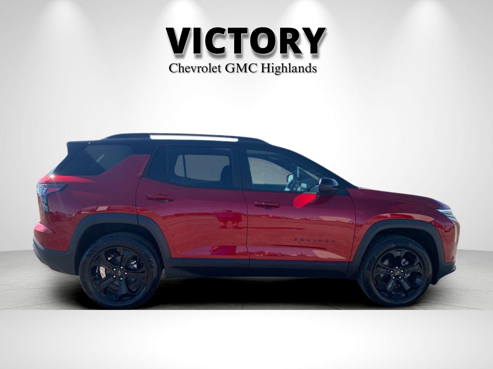 2026 Chevrolet Equinox LT photo 2