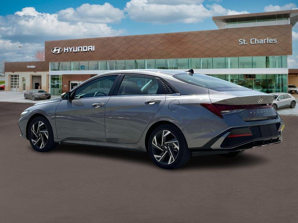 2025 Hyundai Elantra Hybrid Limited photo 4