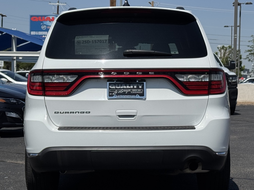 2023 Dodge Durango SXT photo 3