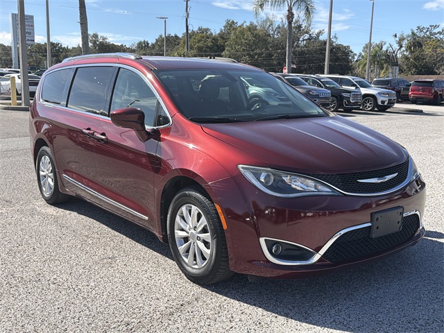 Used 2019 Chrysler Pacifica Touring L with VIN 2C4RC1BG1KR651788 for sale in Dade City, FL