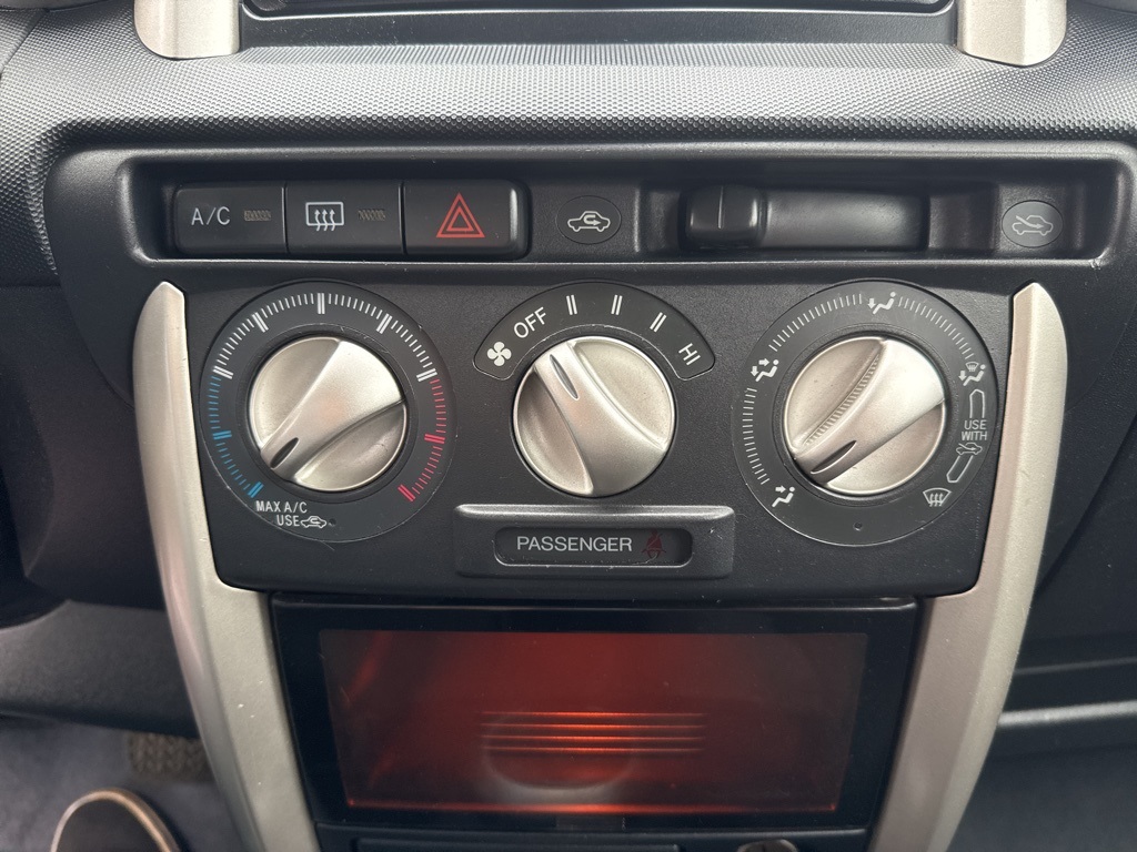 2005 Scion xA Base photo 29