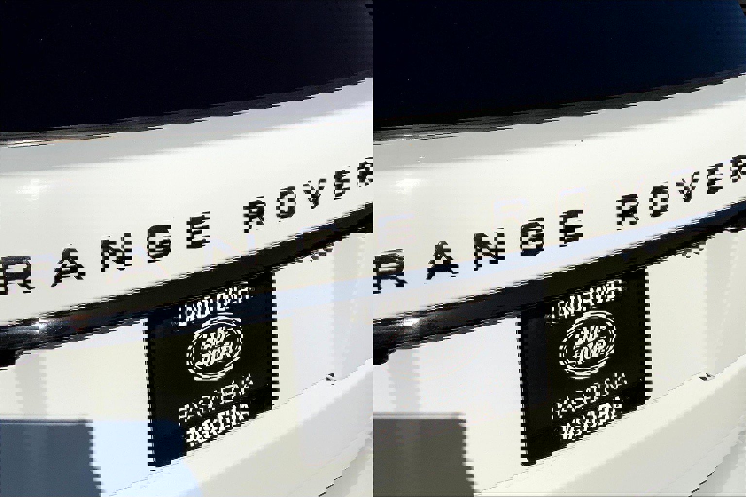 2020 Land Rover Range Rover HSE photo 30