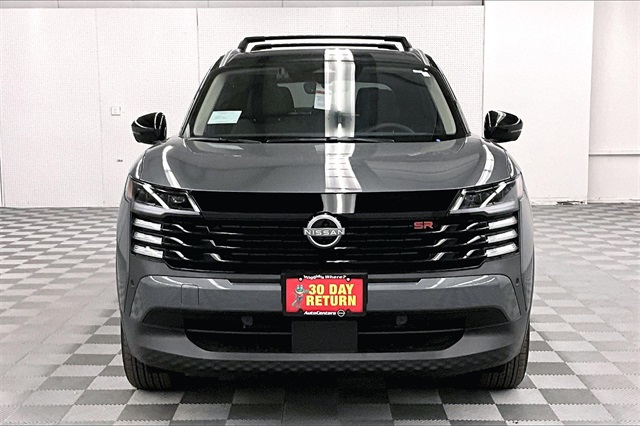 2025 Nissan Kicks SR photo 16