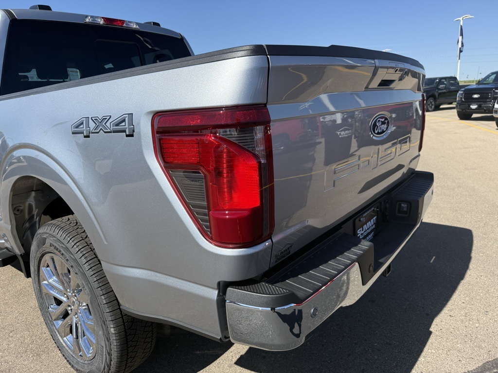 2025 Ford F-150 XLT photo 28