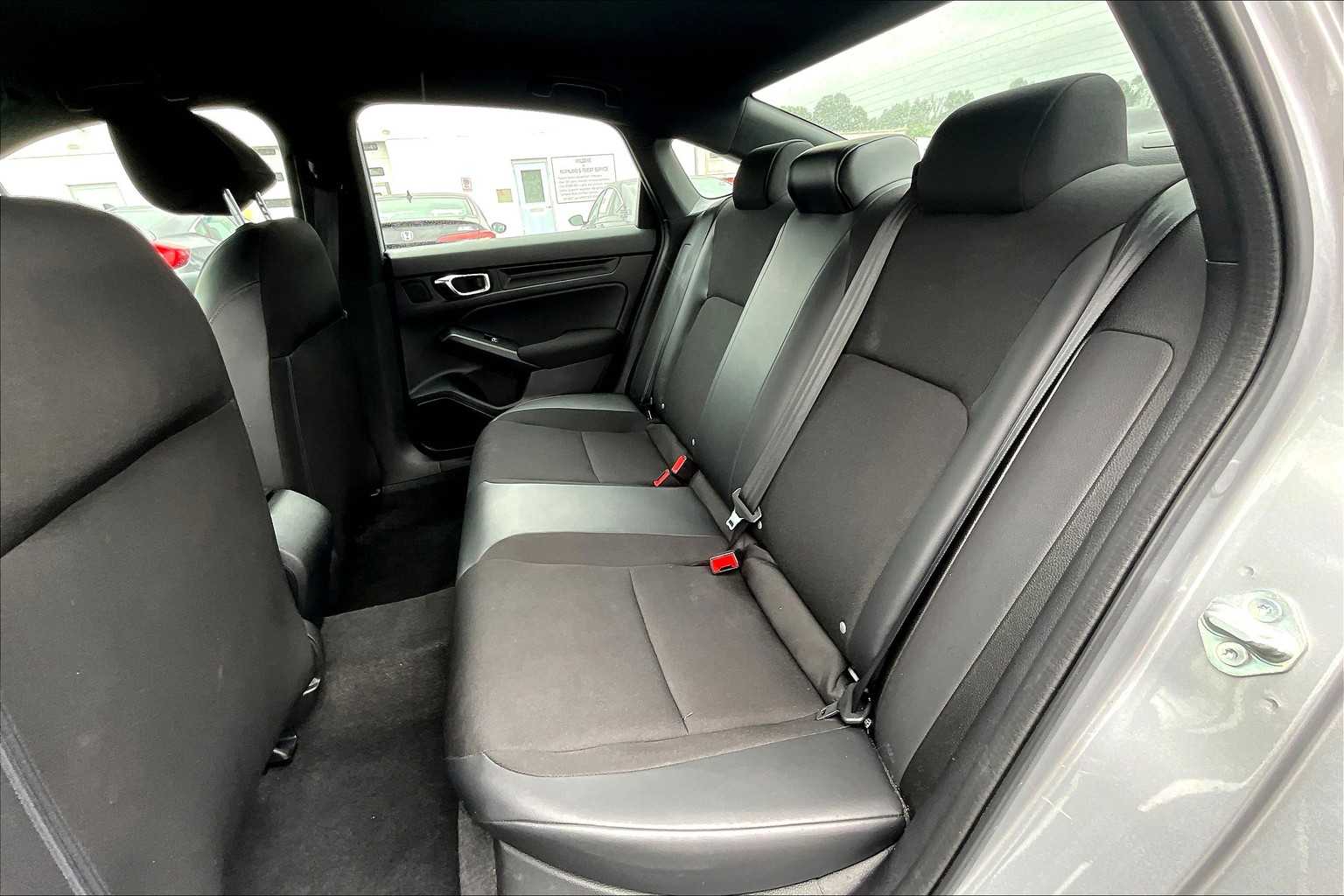 2023 Honda Civic Sport photo 18