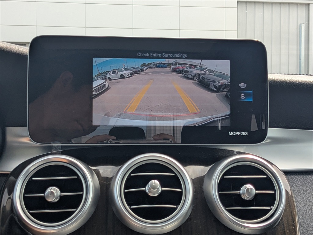 2020 Mercedes Benz GLC 300 photo 31