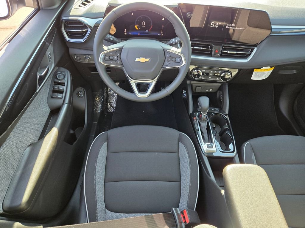 2026 Chevrolet Trailblazer LT photo 8