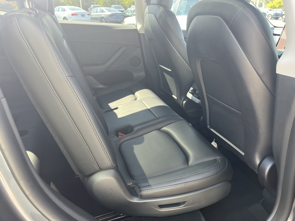 2023 Tesla Model Y Long Range photo 14