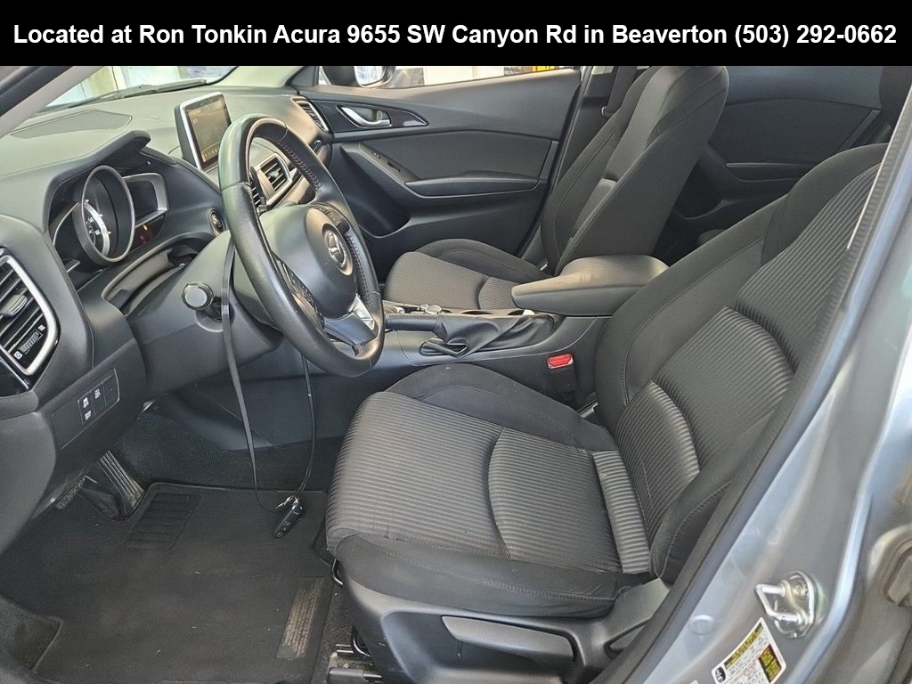 2016 Mazda Mazda3 Touring photo 8