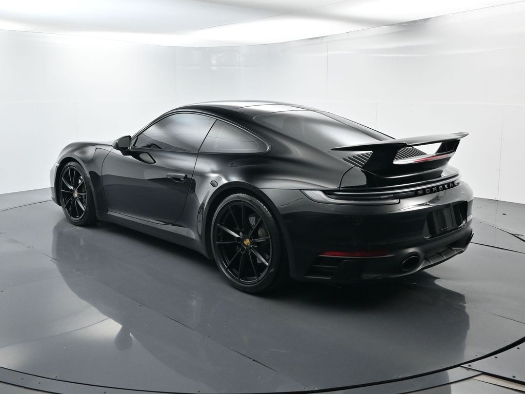 2024 Porsche 911 T photo 2