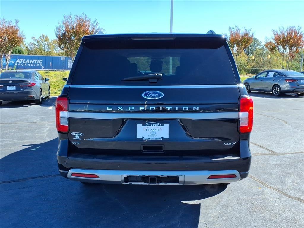 2024 Ford Expedition MAX XLT photo 3