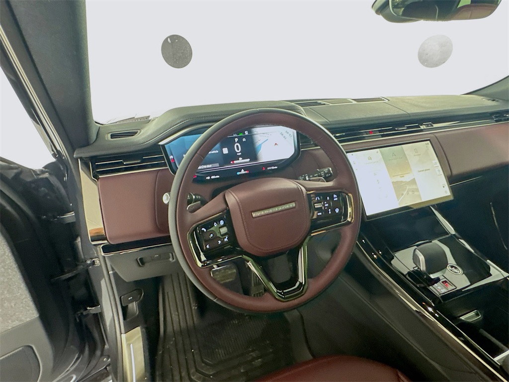 2025 Land Rover Range Rover Sport SE photo 11