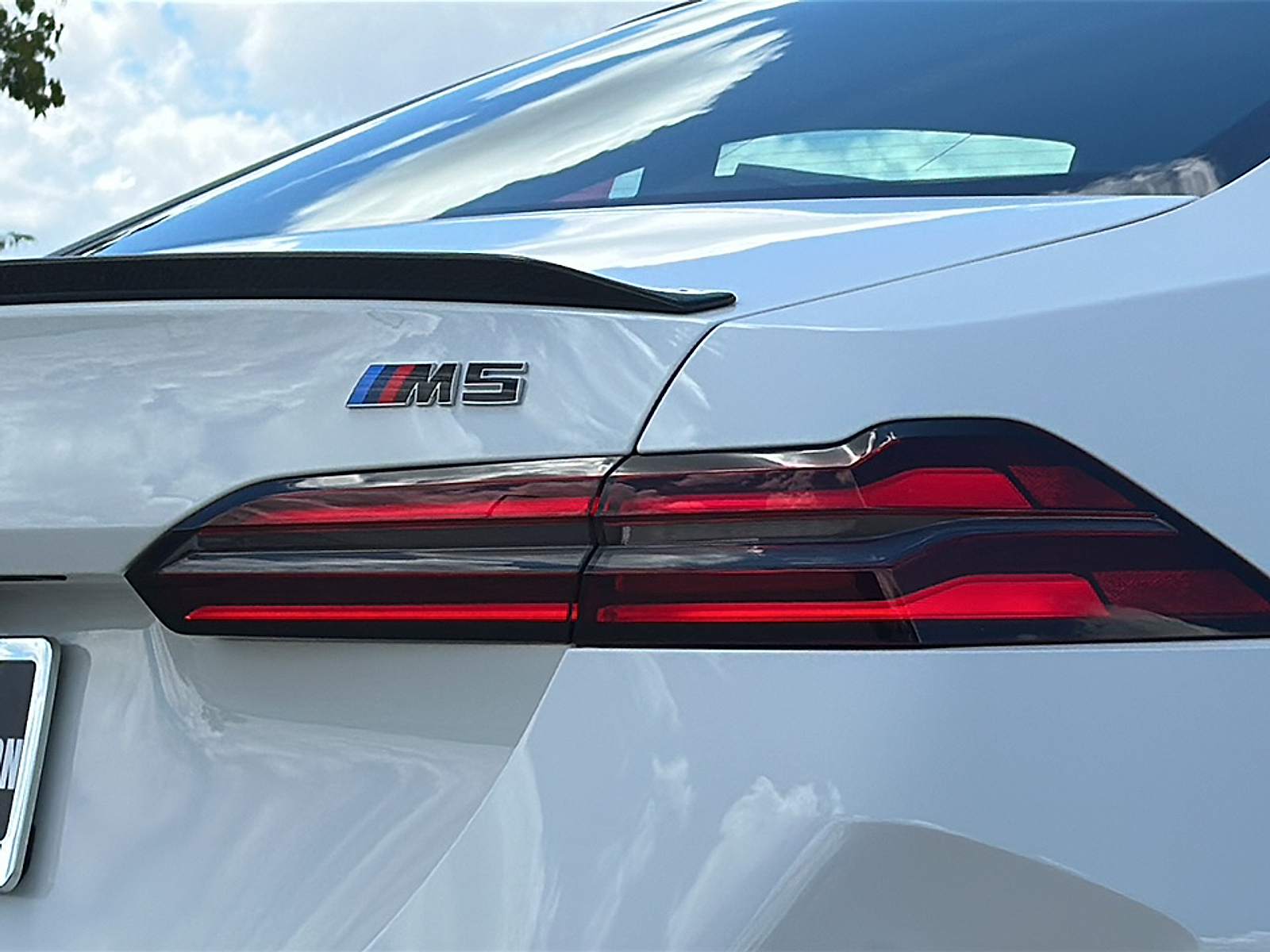 2026 Bmw M5 5 photo 3