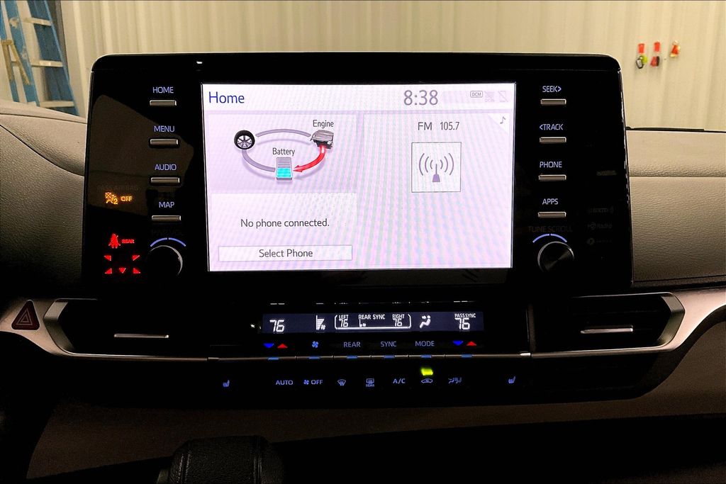 2021 Toyota Sienna XLE photo 31