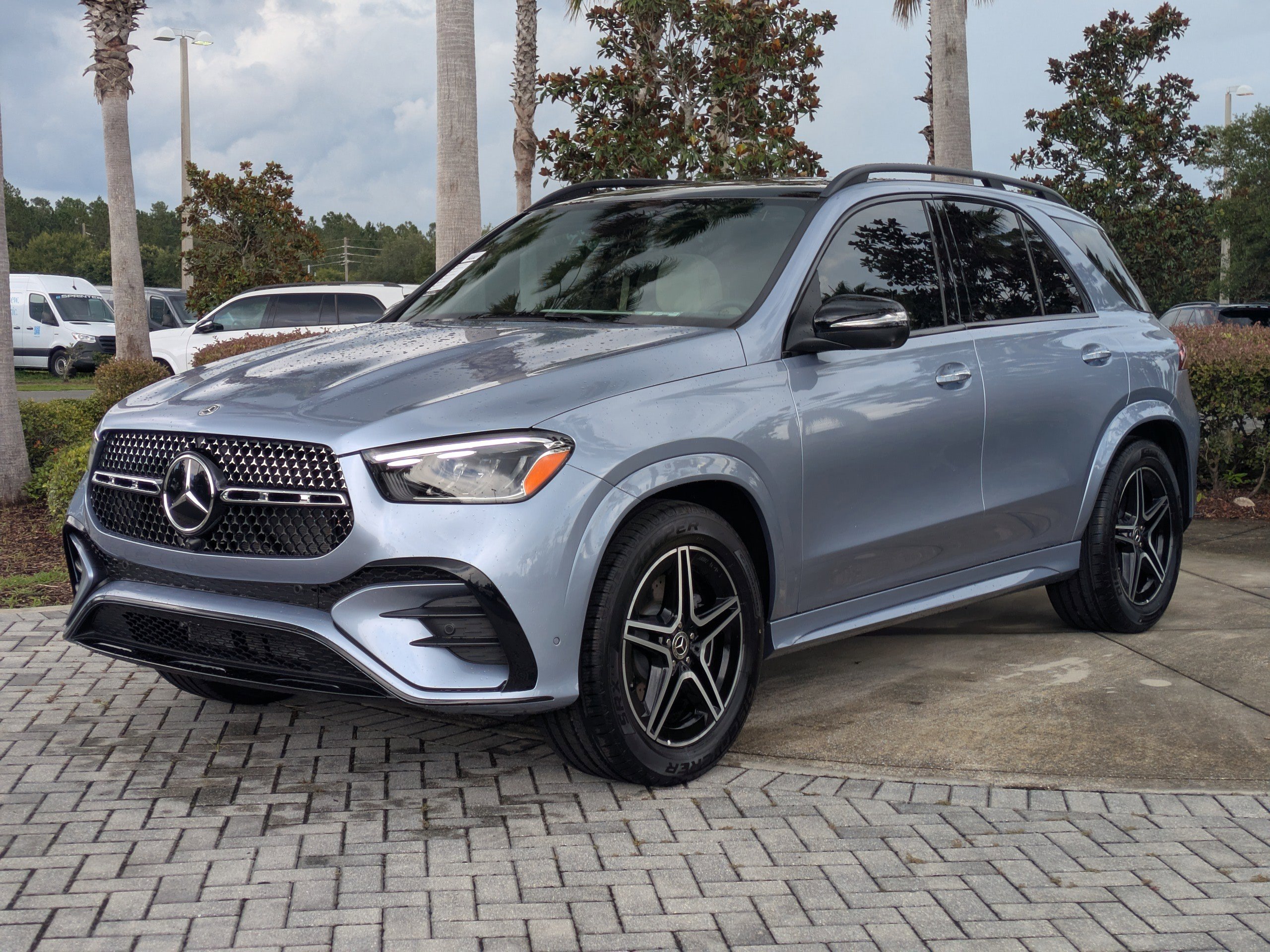 2025 Mercedes Benz GLE 350 4MATIC photo 9