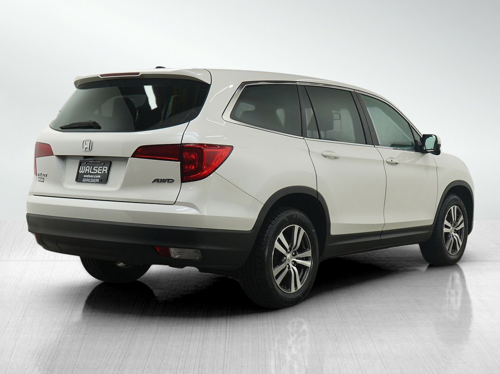 2018 Honda Pilot EX-L photo 4