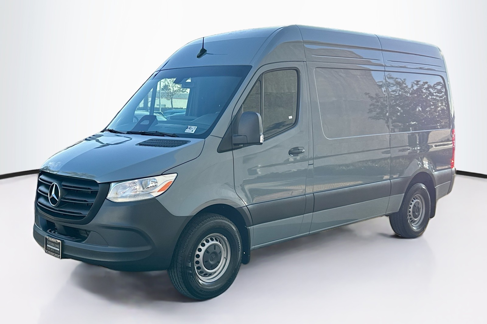 2025 Mercedes-Benz Sprinter Cargo Van Base's photo