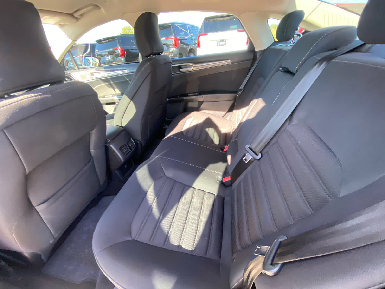 2017 Ford Fusion Hybrid SE photo 23