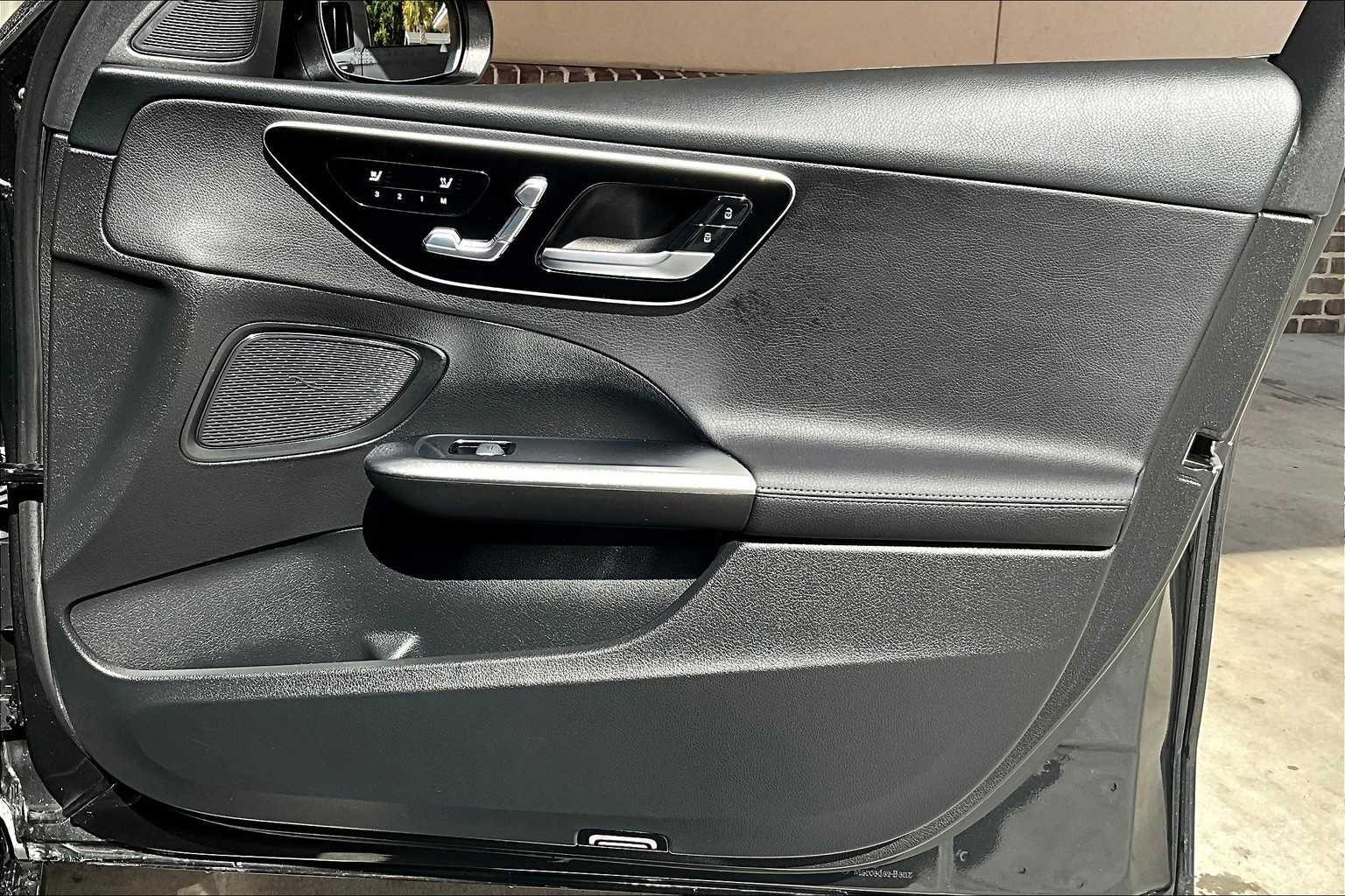 2024 Mercedes Benz C 300 photo 21