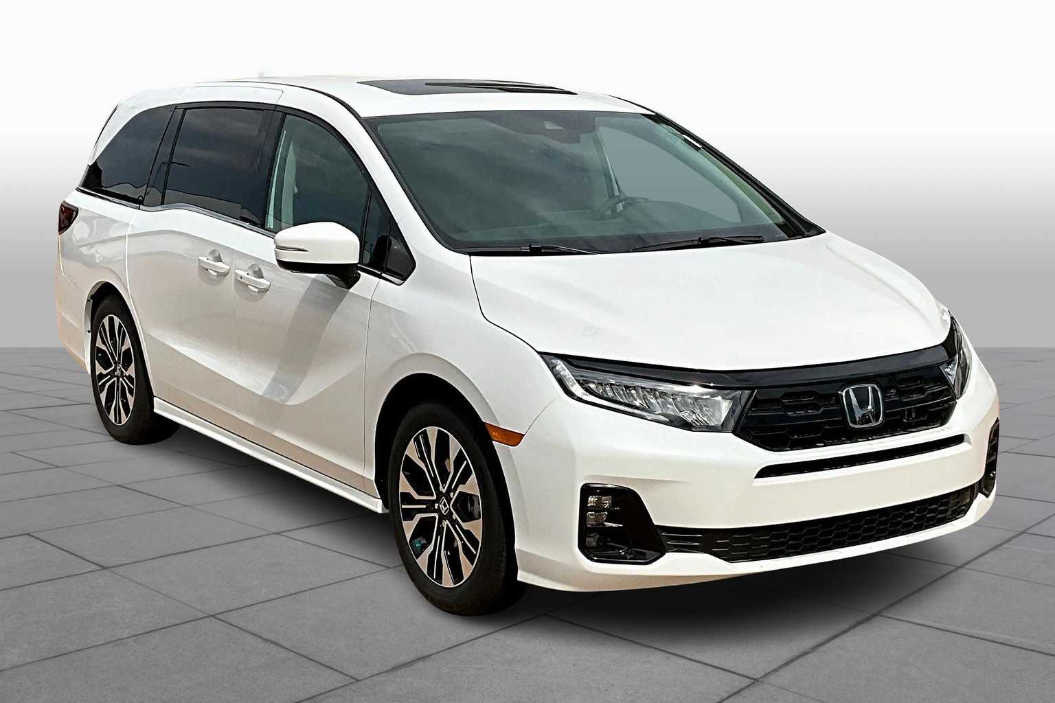 2026 Honda Odyssey Elite photo 2