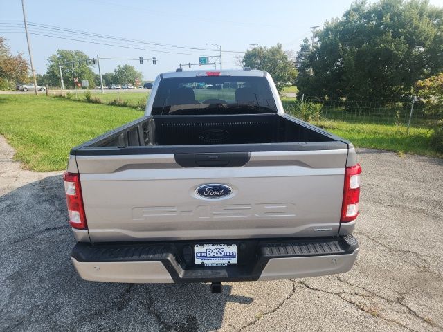 2021 Ford F-150 XL photo 4