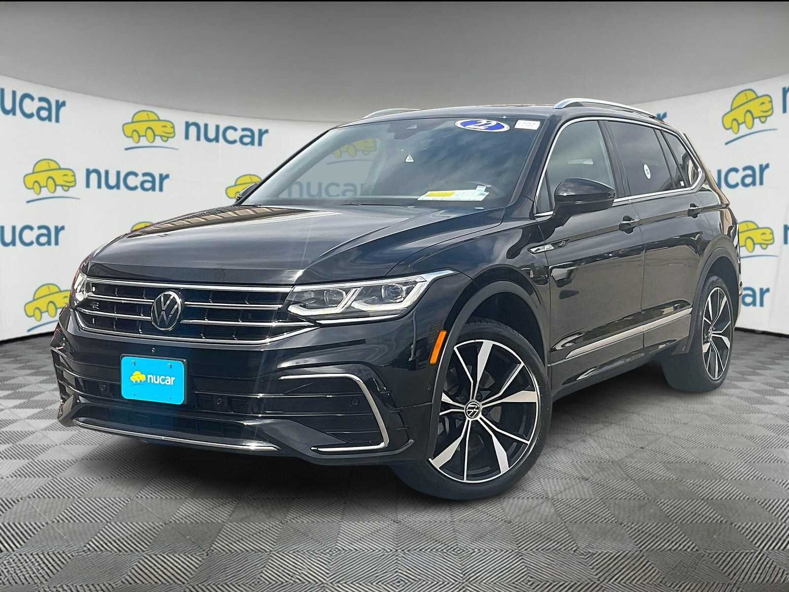 2022 Volkswagen Tiguan SEL Premium R-Line photo 2