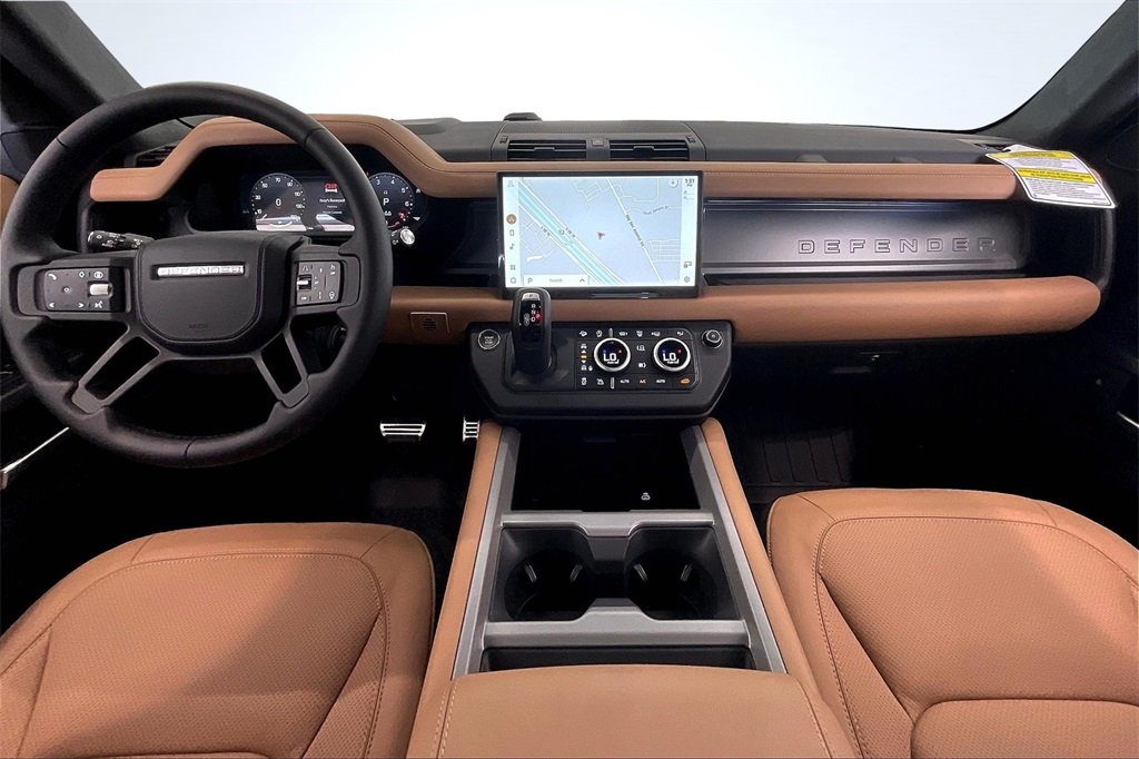 2025 Land Rover Defender 110 X photo 5
