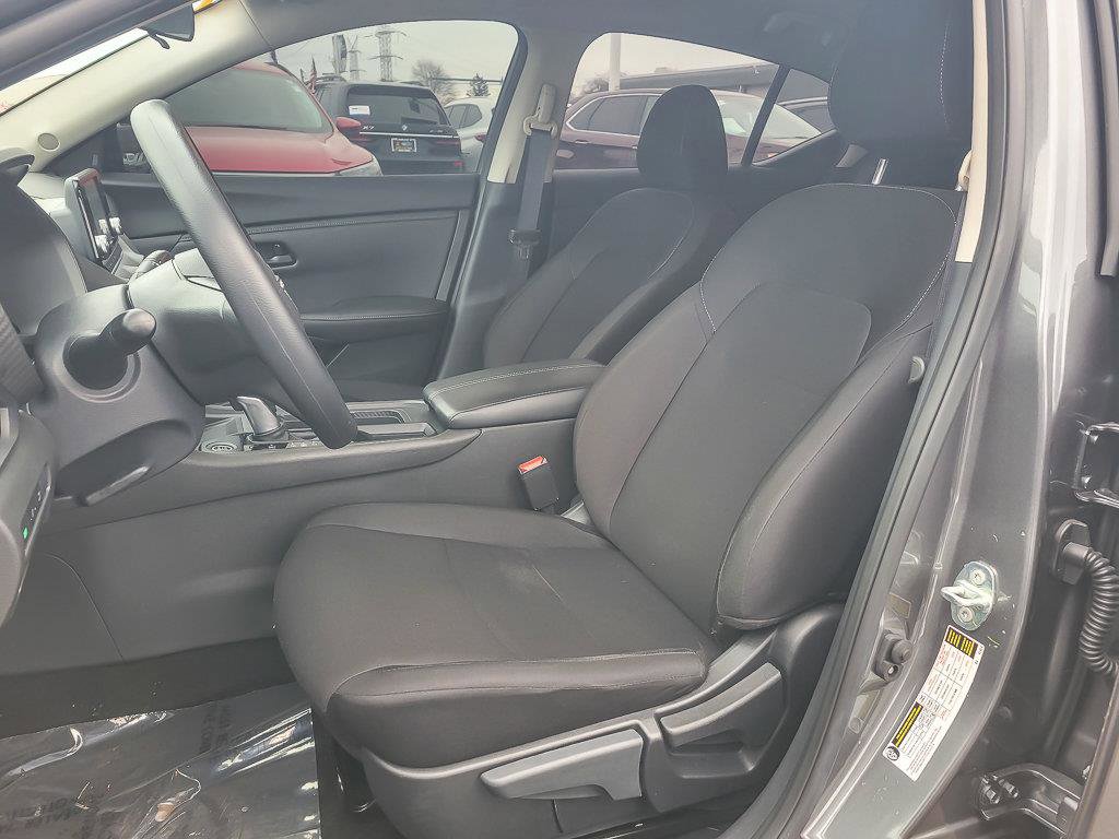 2025 NISSAN SENTRA - Image 12