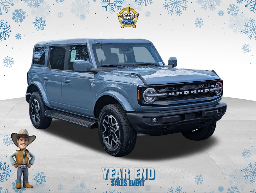 2025 Ford Bronco 4-Door Outer Banks's photo