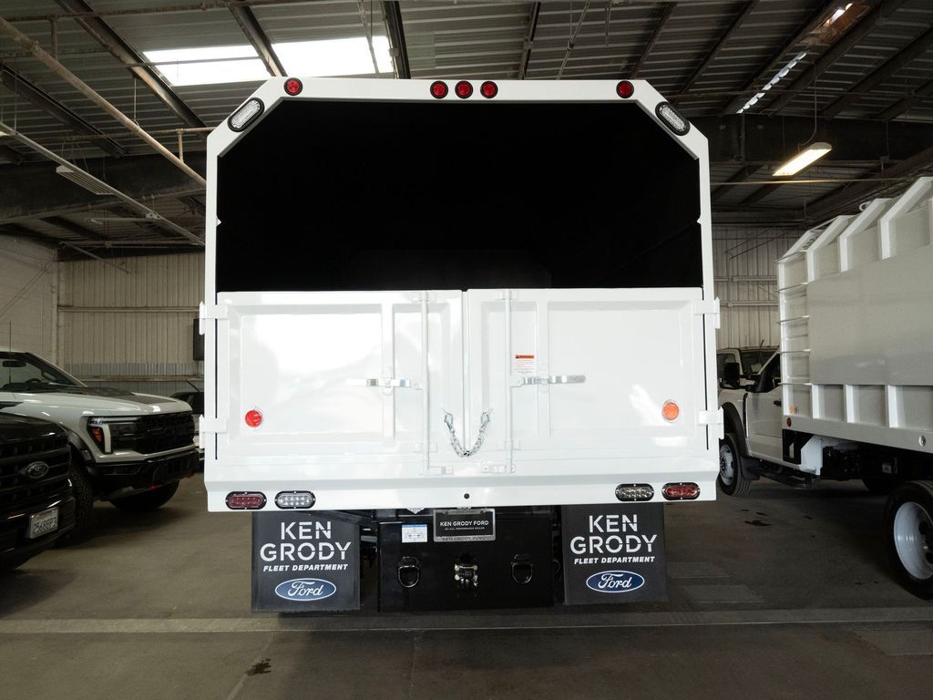 2024 Ford F-600 Chassis XL