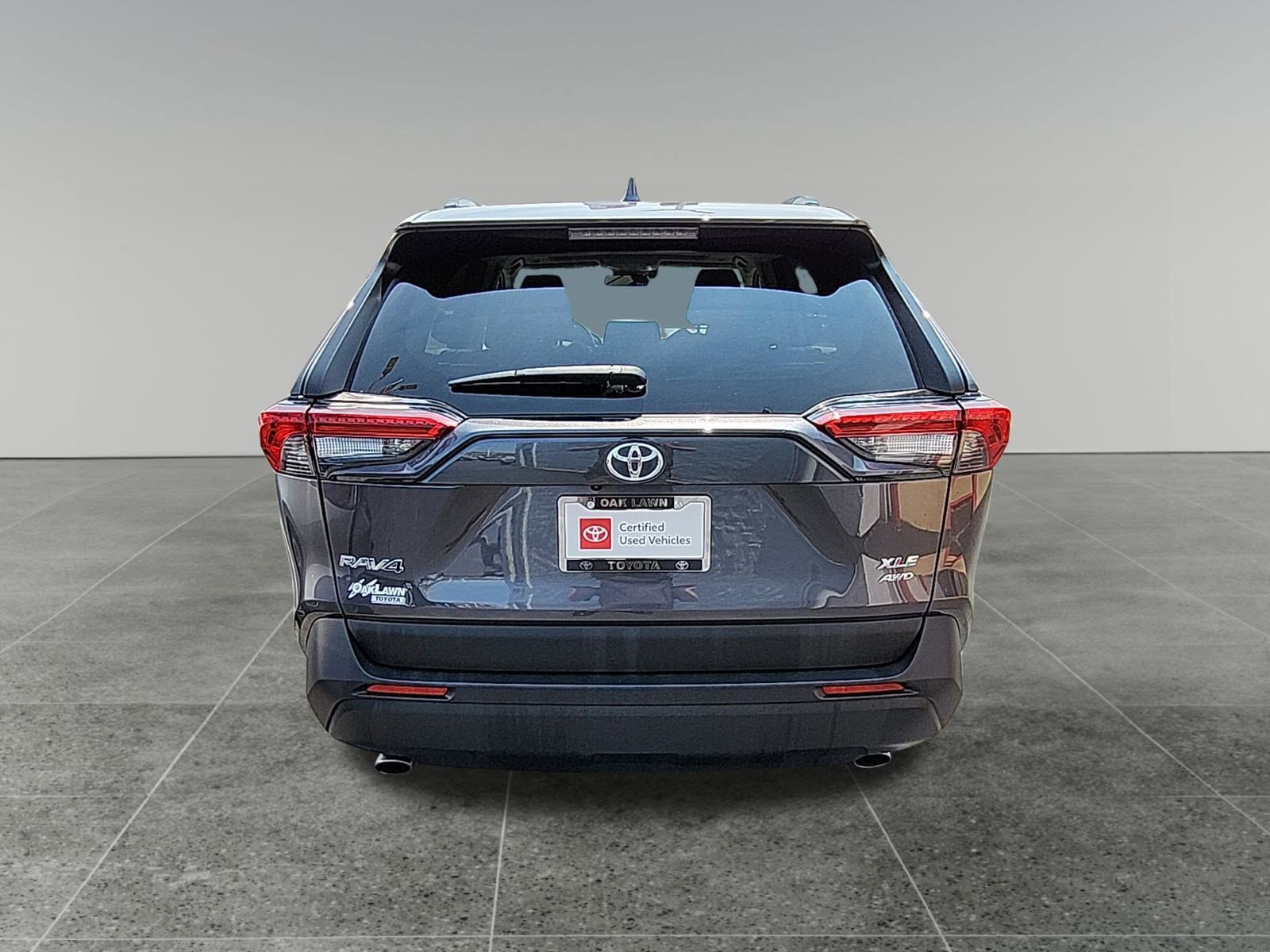 2024 Toyota RAV4 XLE photo 5