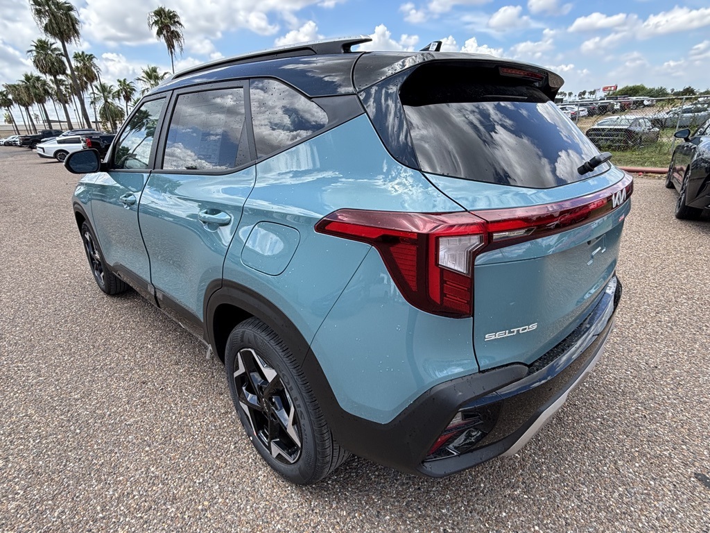 2026 Kia Seltos S photo 5