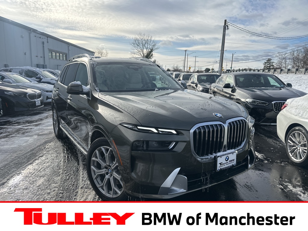 2026 BMW X7 40i's photo