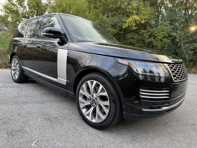 2022 Land Rover Range Rover Autobiography photo 3