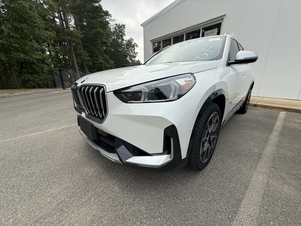 2024 Bmw X1 XDrive28i photo 2