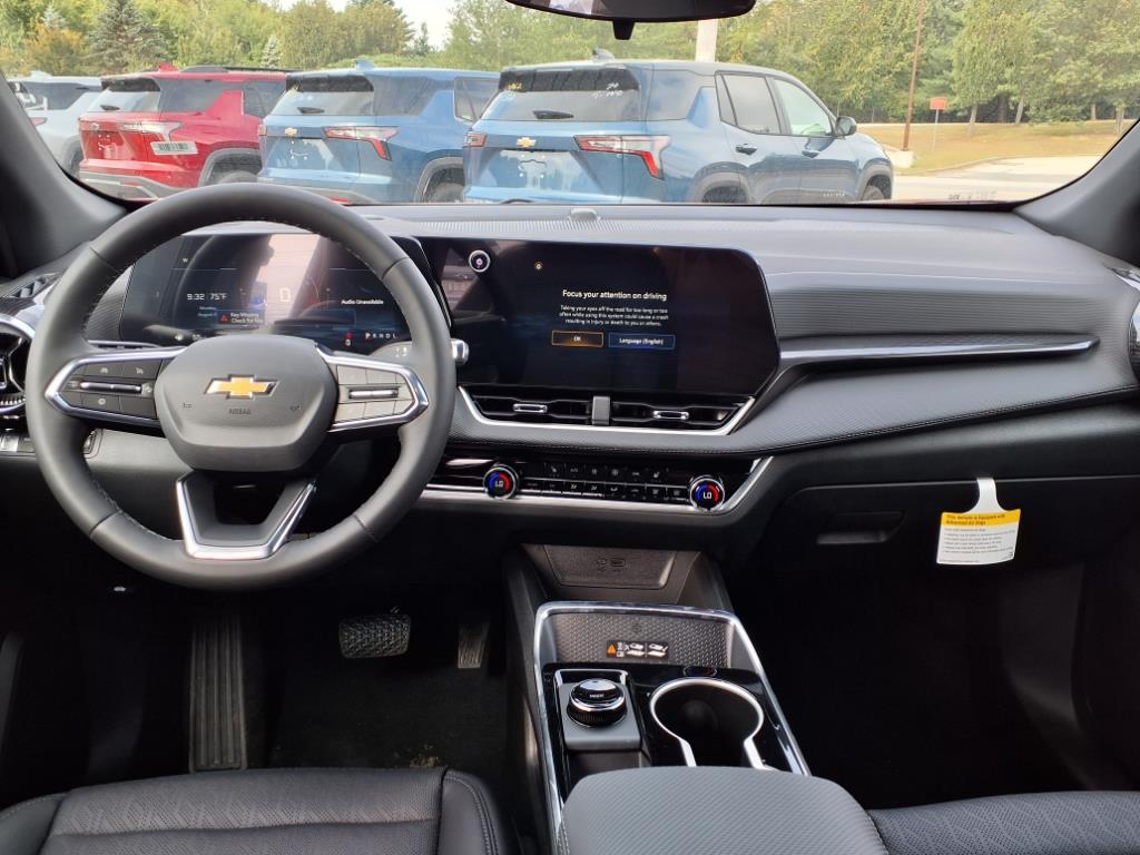 2026 Chevrolet Equinox LT photo 11