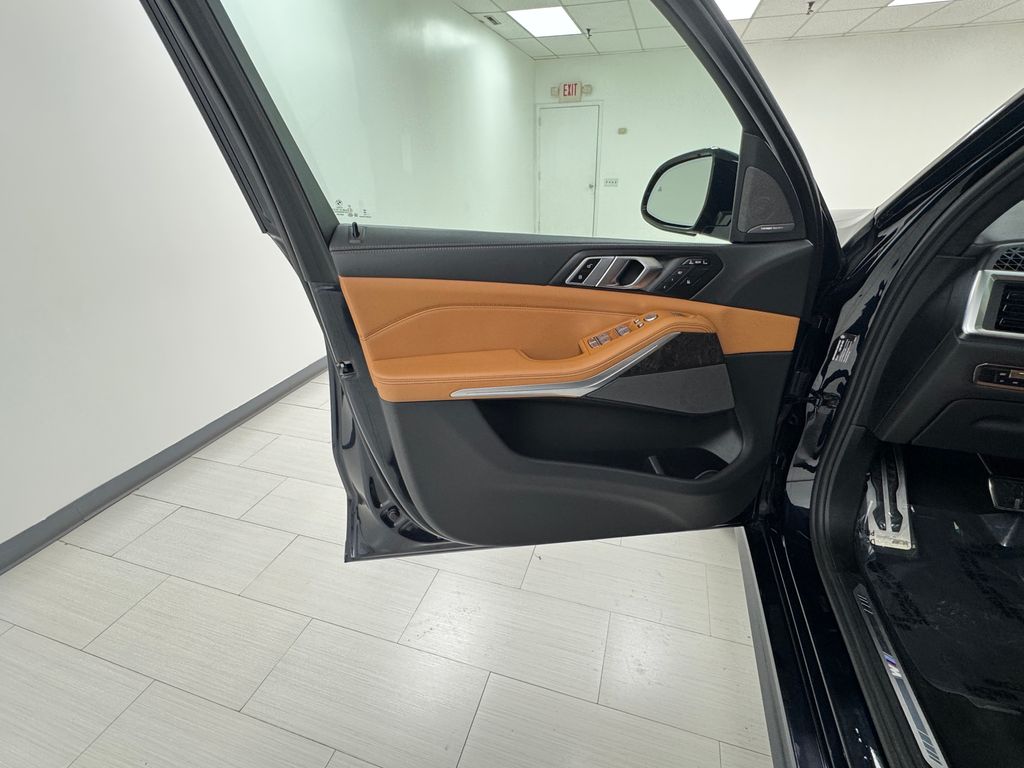2023 Bmw X7 xDrive40i photo 8