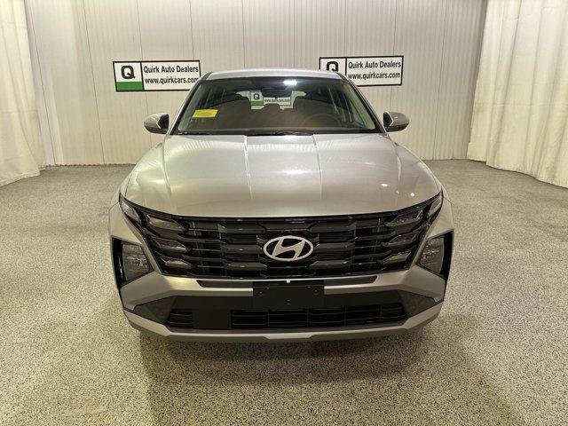 2026 Hyundai Tucson SE photo 2