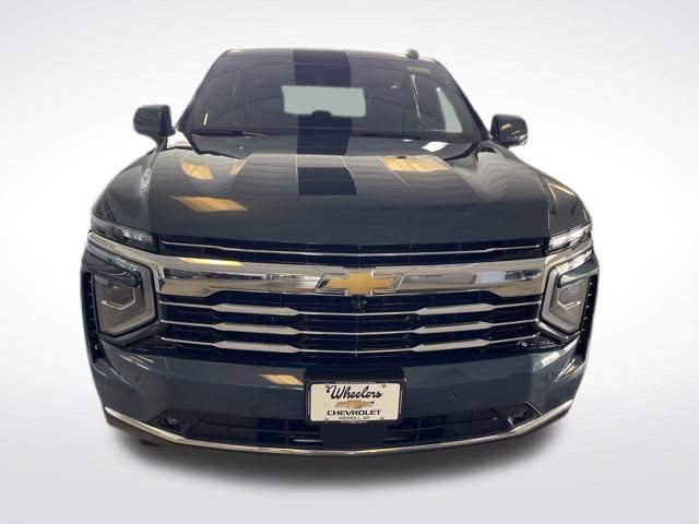 2025 Chevrolet Tahoe LT photo 3